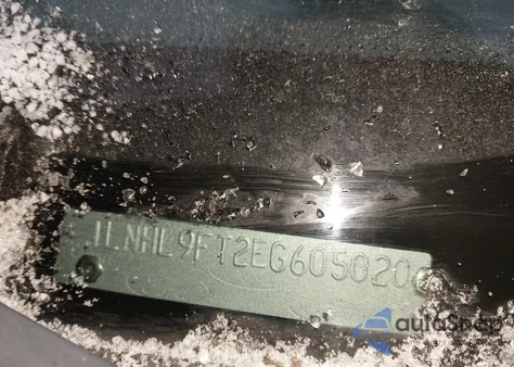 2014 Lincoln Mks Ecoboost z USA, uszkodzony, nr VIN 1LNHL9FT2EG605020